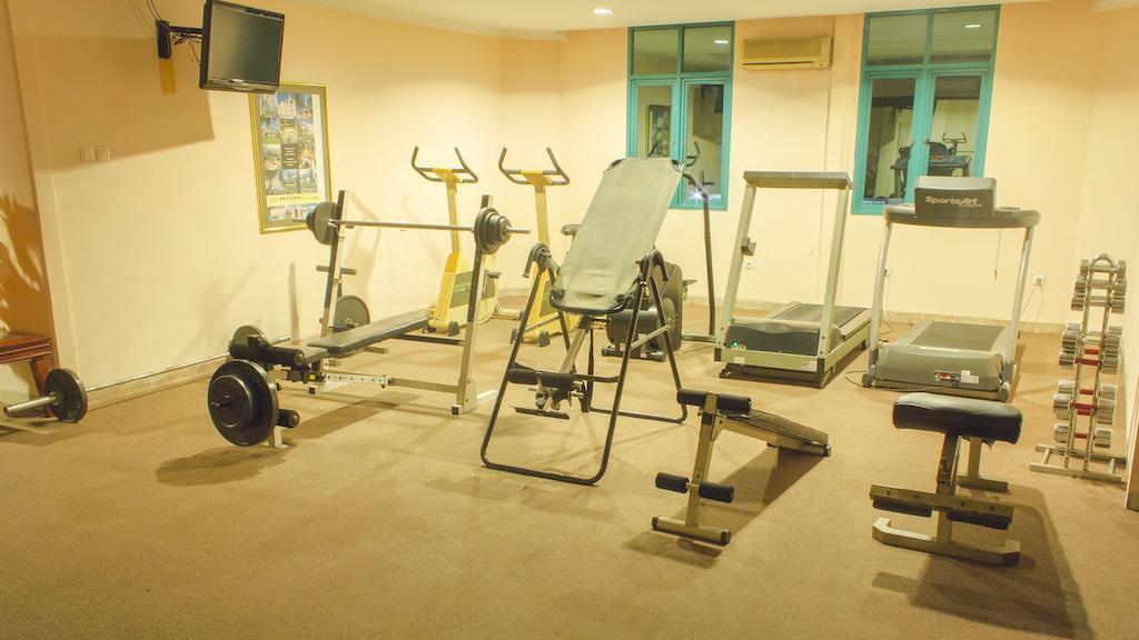 Travellers Suites Serviced Apartments Medan Exterior photo